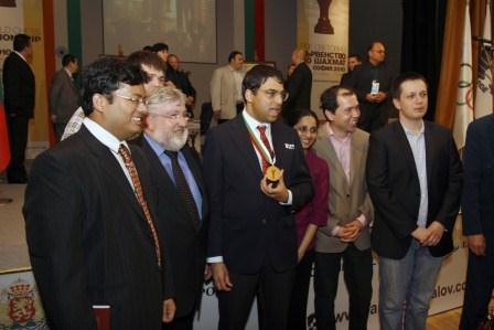 Team-Anand-at-the-Closing-Ceremony